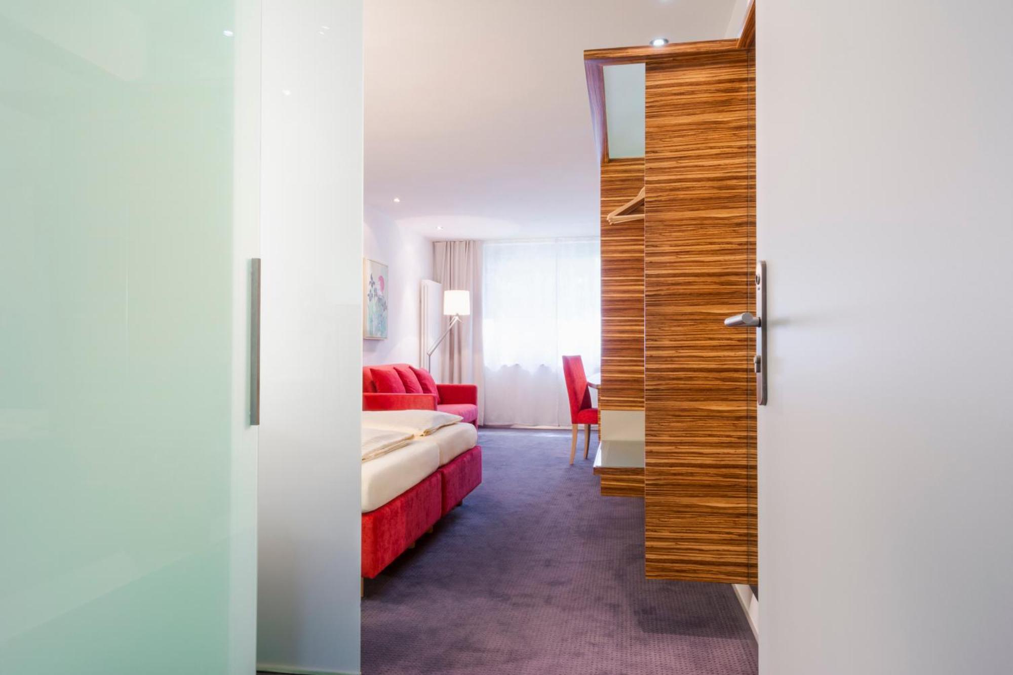 Parkhotel Schillerhoehe Марбах-ам-Неккар Номер фото